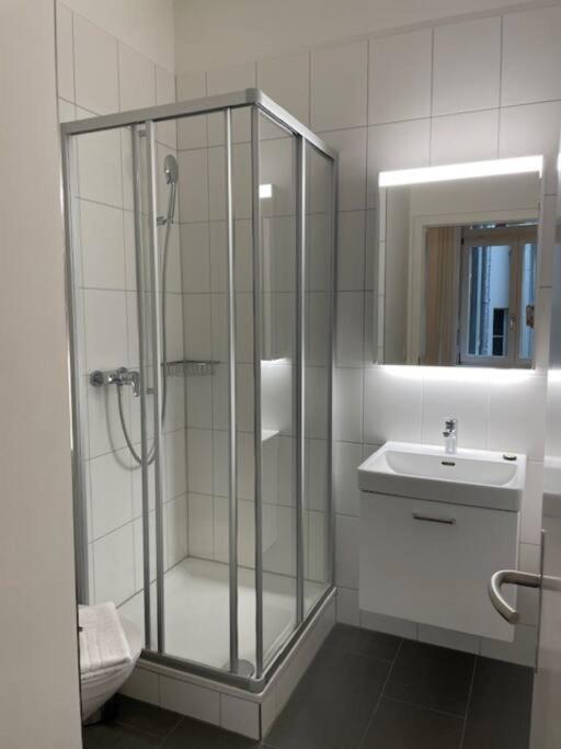 Elegant 2Br Apartment - Canal3 チューリッヒ エクステリア 写真